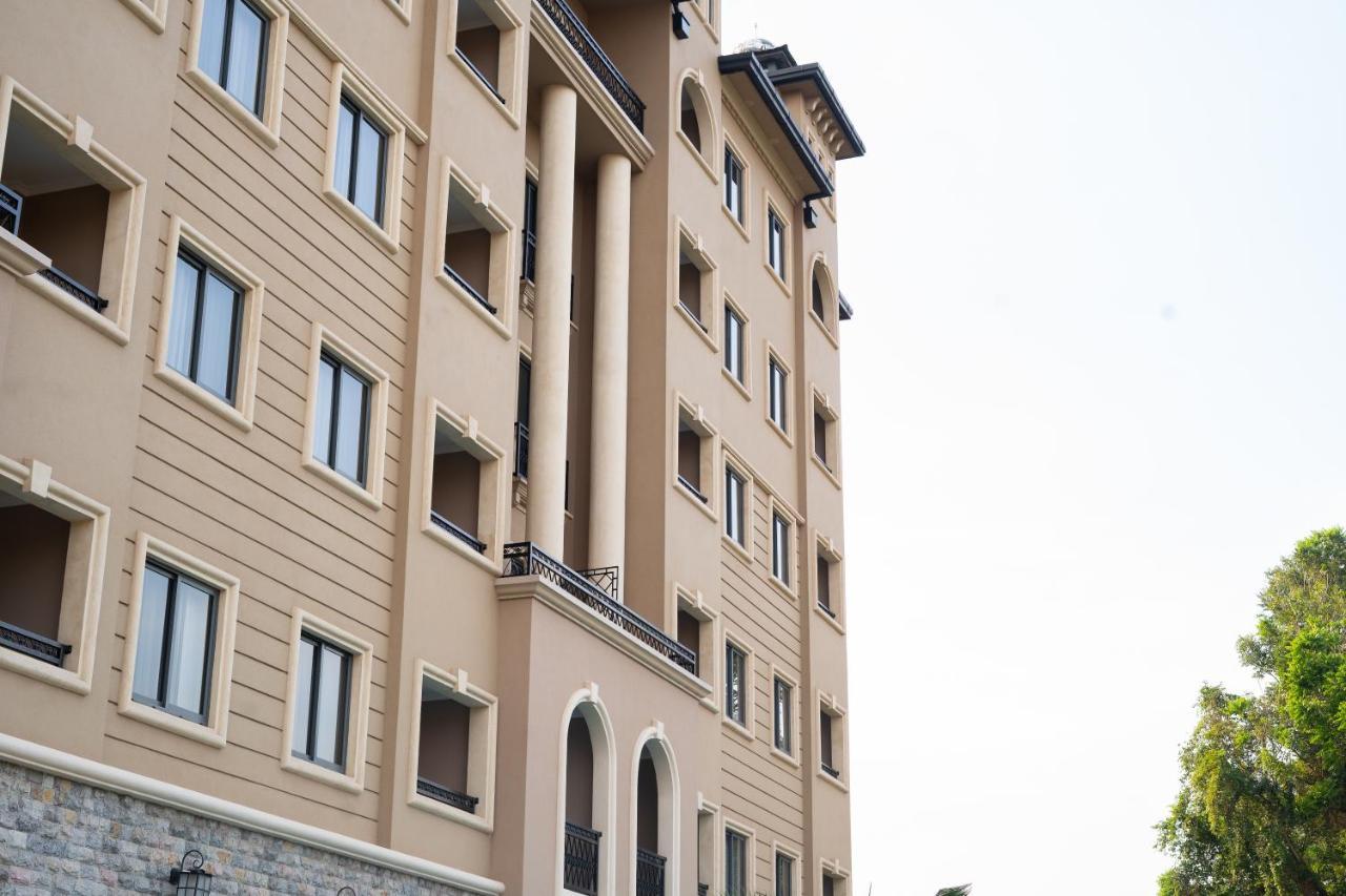 Fontis Residences Hotel Kampala Exterior foto