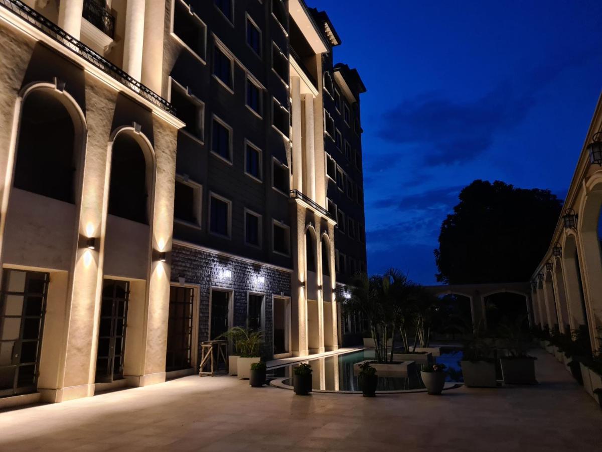 Fontis Residences Hotel Kampala Exterior foto